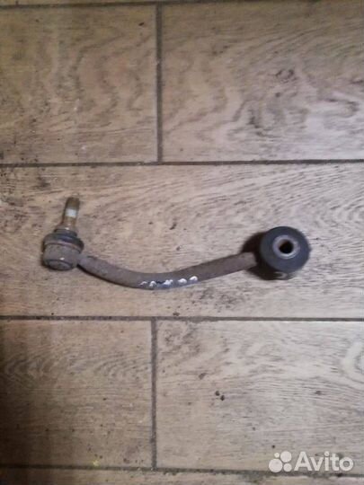 Рычаг задний левый нижний Volkswagen Touareg 2005