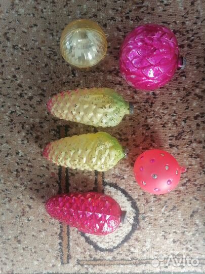 Большие ёлочные украшения, 15-20см