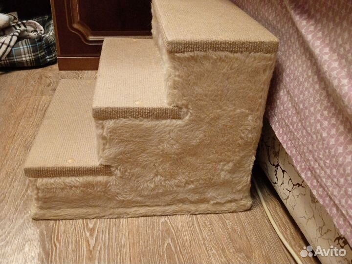 Домик лестница для животных