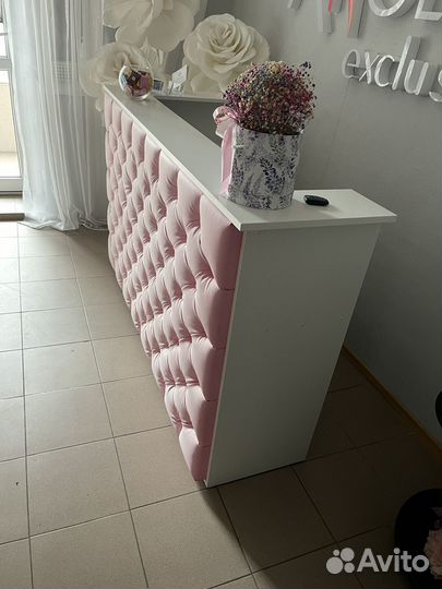 Стойка ресепшн бу