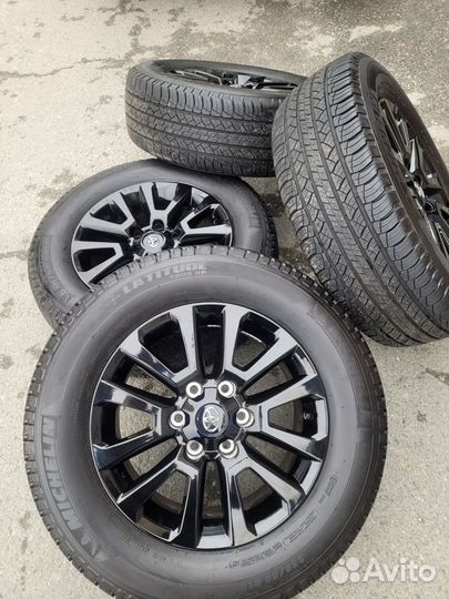 Колеса Toyota Prado 150 Black Onyx 256/60R18 Japan