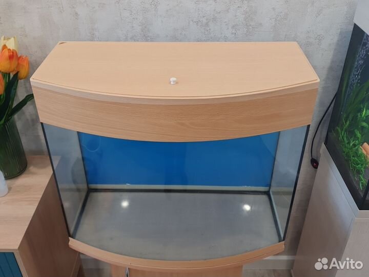 Аквариум с тумбой