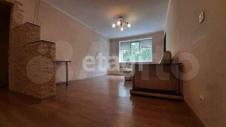 3-к. квартира, 63 м², 1/9 эт.