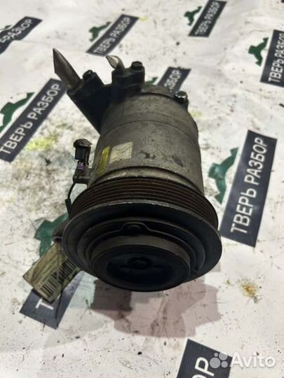 Компрессор кондиционера Nissan Murano Z50 3