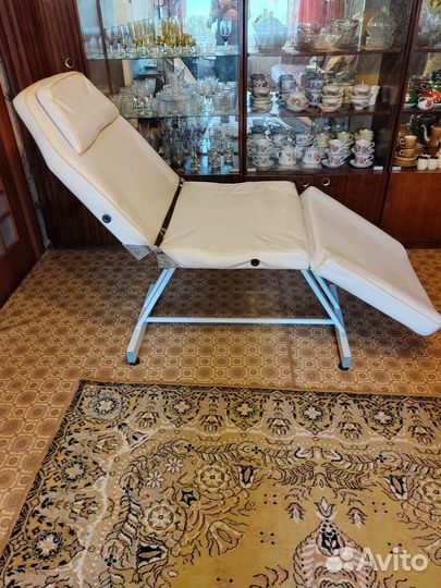 Кушетка косметологическая бу
