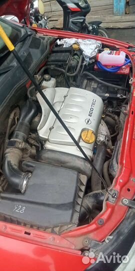 Opel Astra 1.6 AT, 2000, битый, 300 000 км