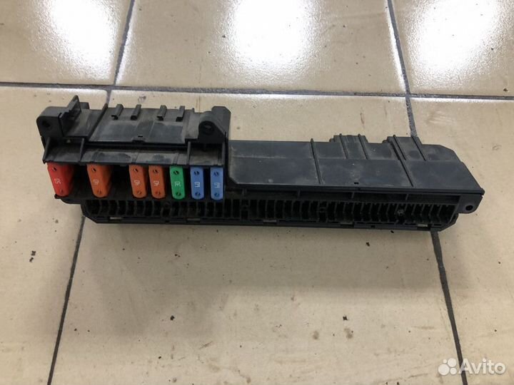 Блок предохранителей BMW 5 E60 рестайлинг N52B30