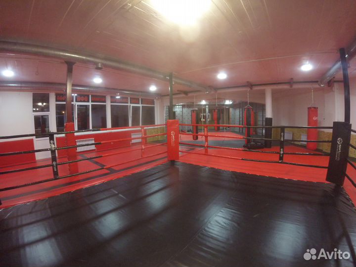 Ринг боксерский на упорах, боевая зона 4х4