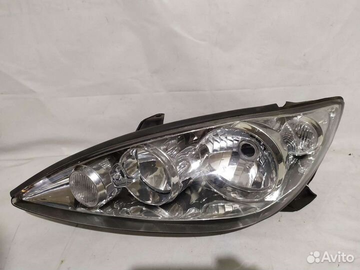 Фара левая Тойота Камри