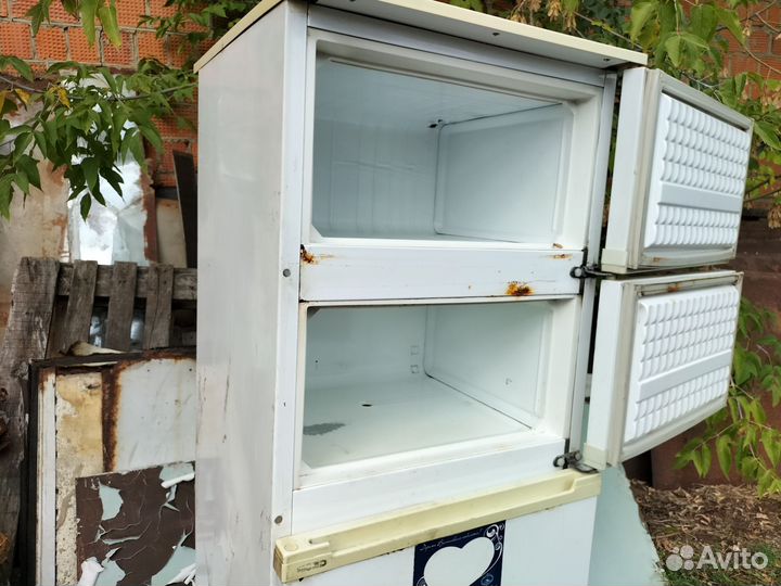 Холодильник бу
