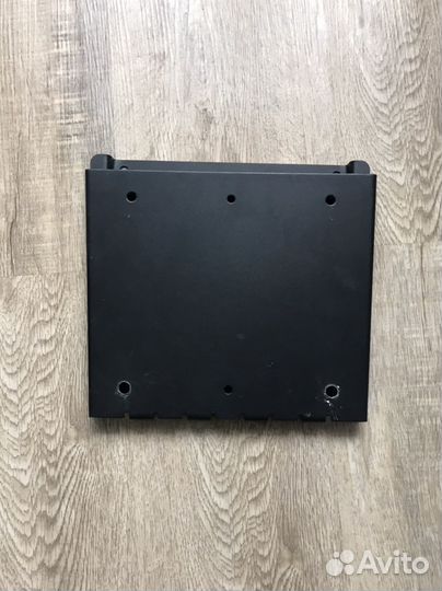 Настенное крепление для телевизора