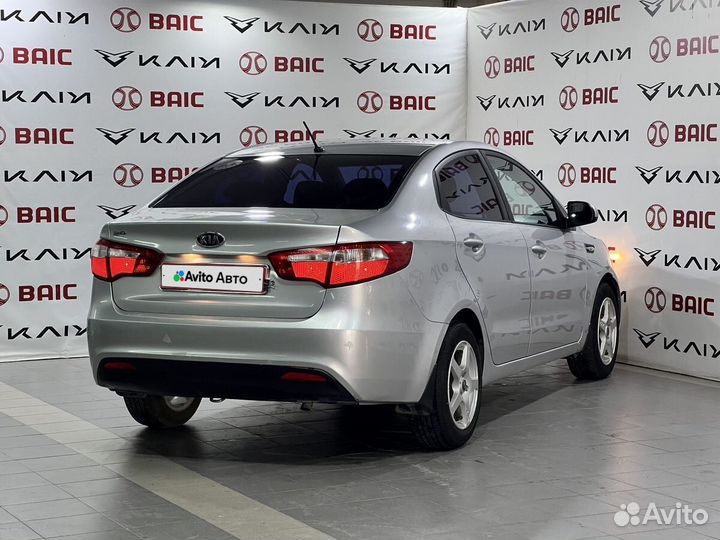 Kia Rio 1.4 AT, 2012, 245 000 км