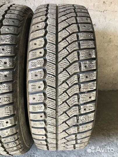 Viatti Brina Nordico V-522 205/60 R16 92T