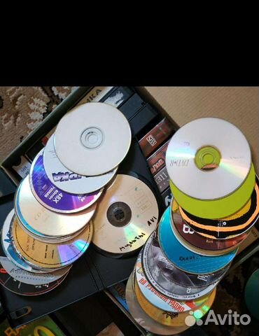 Видиокассеты+диски