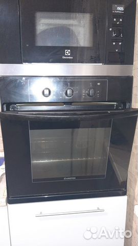 Электрический духовой шкаф бу Ariston