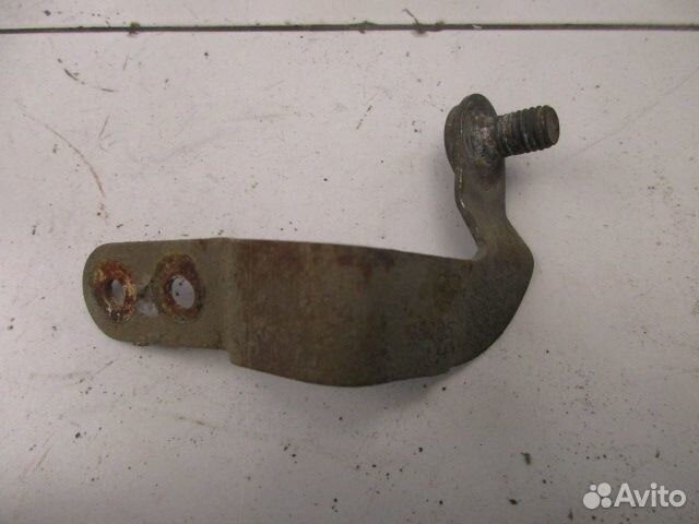 Кронштейн решетки радиатора левый Scania P, G, R s