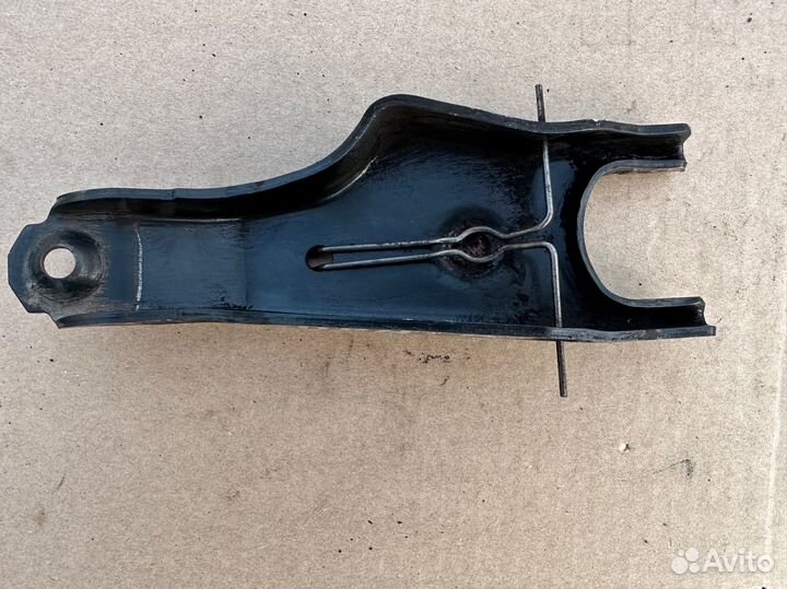 Вилка сцепления Kia Spectra