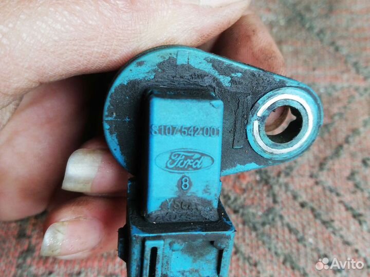 Датчик положения распредвала Форд Фокус 2
