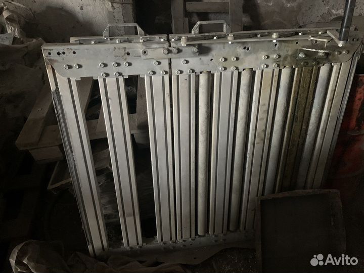 Промышленная ленточная пила