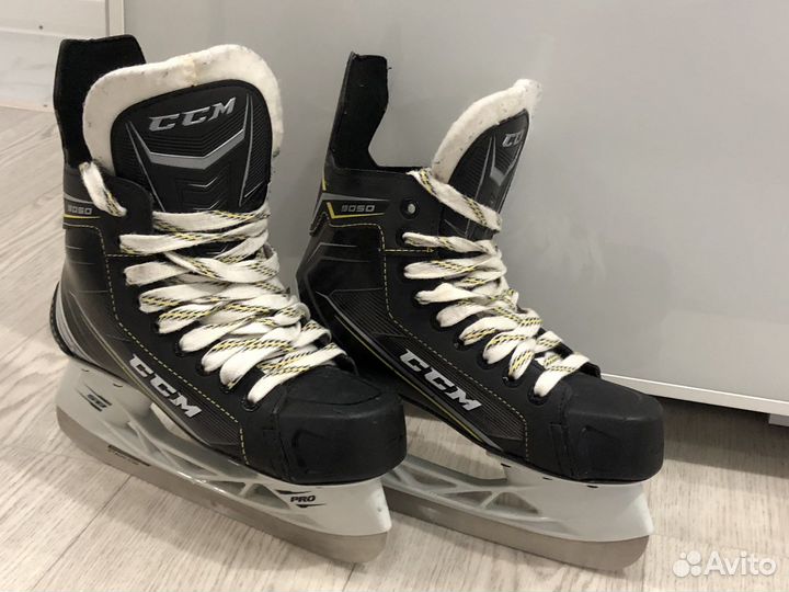 Хоккейные коньки CCM