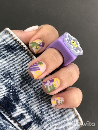 Модель на маникюр бесплатно