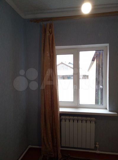 Дом 32 м² на участке 5 сот.