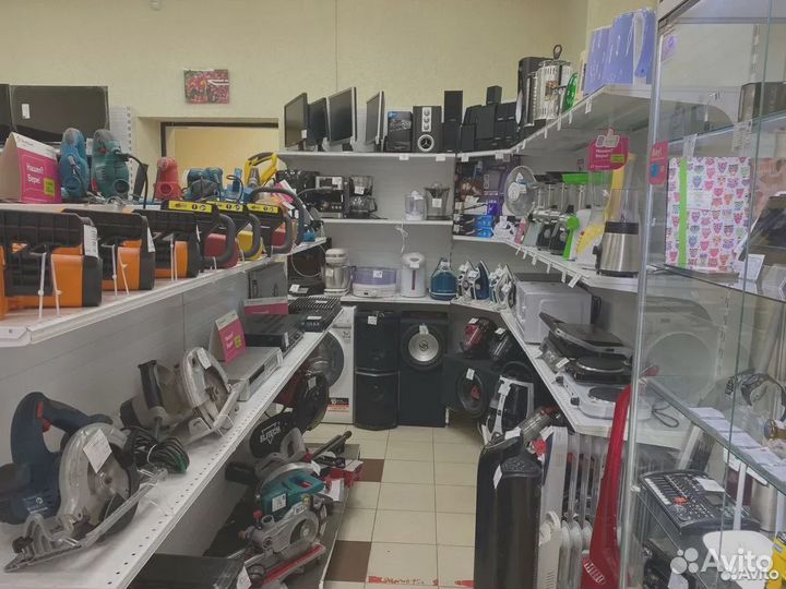 Планшет iPad 1 32Gb (спут)