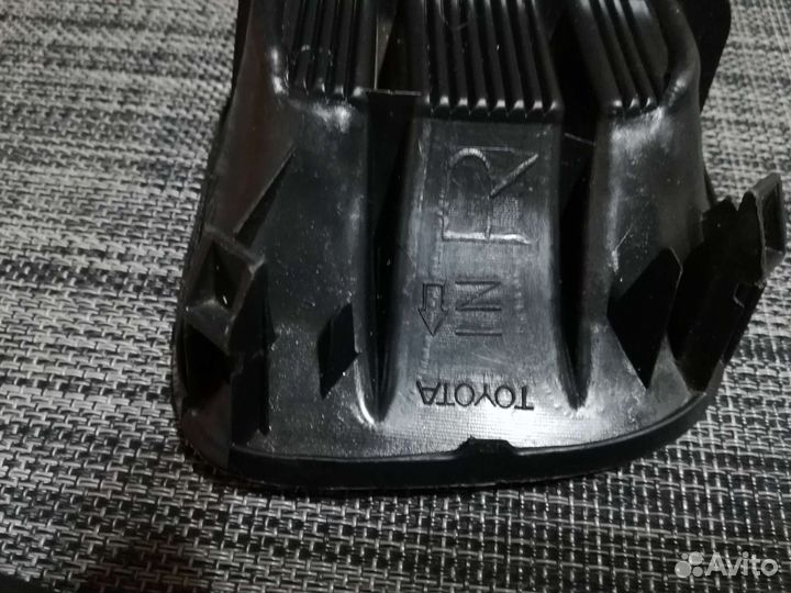 Продам заглушки бампера аллион