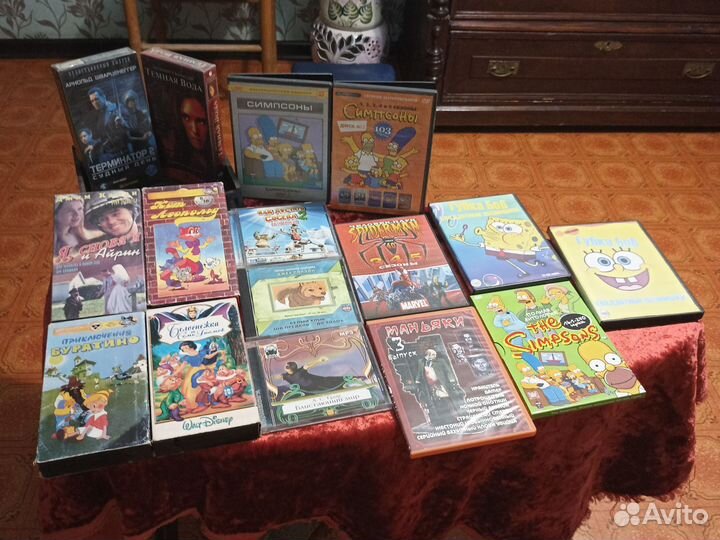 Винтажные видеокассеты, DVD диски, кассеты магнито