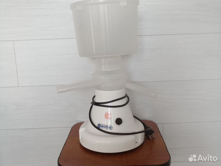 Сепаратор для молока электрический