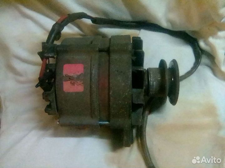 Генератор Фольксваген Пассат В-3