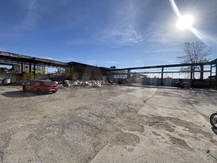 Склад в супер локации с площадкой, 120 м2