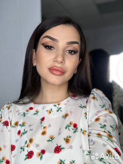 Визажист Макияж в студии и с выездом на дом