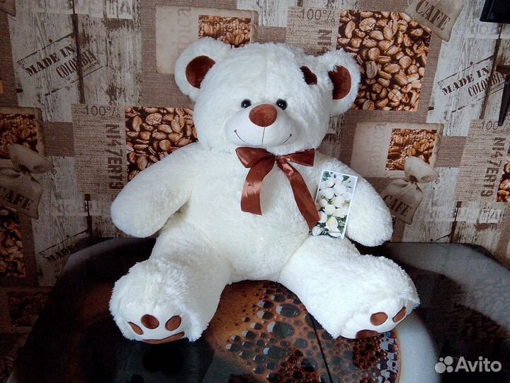 Большие плюшевые медведи