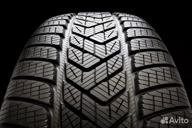 Pirelli Scorpion Winter 285/45 R22 114V