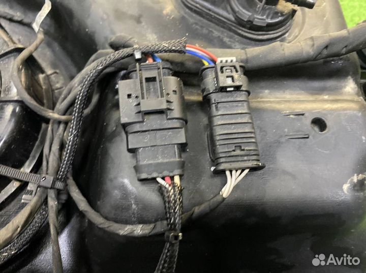 Бак adblue Mercedes-Benz G-Class W463 OM642