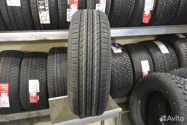 iLink L-Grip 66 235/65 R17 104H