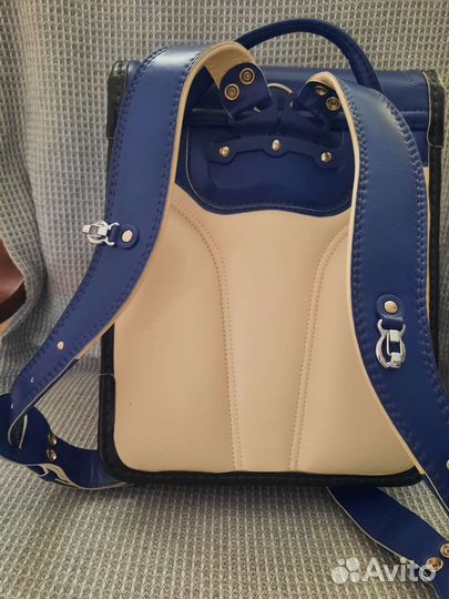 Школьный портфель