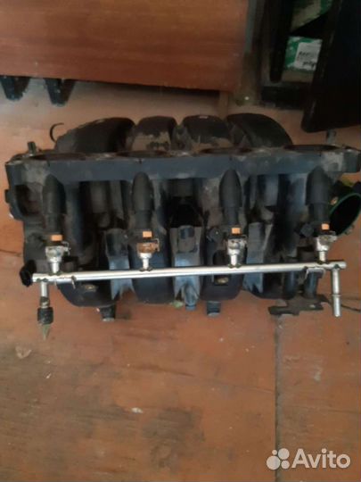 Выпускной коллектор с топливой рампой z18xer