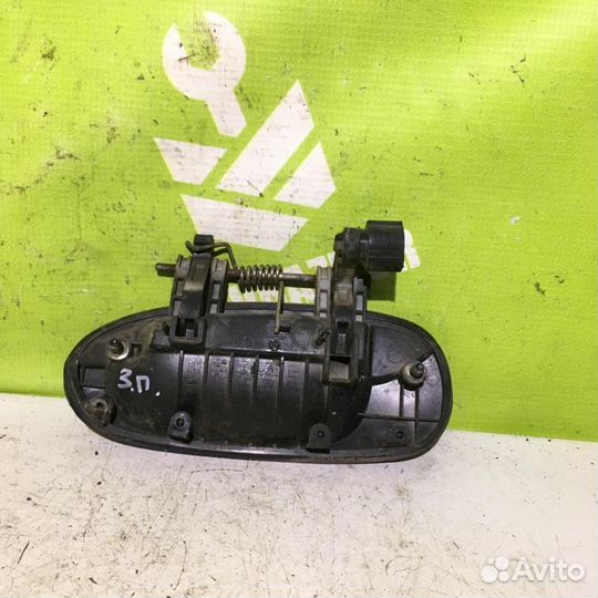 Ручка двери задней наружная правая Киа Спектра