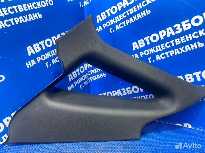 Обшивка задней стойки Lifan Breez седан 2010