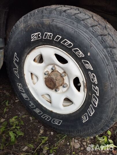 Bridgestone Dueler A/T 31/10.5 R15