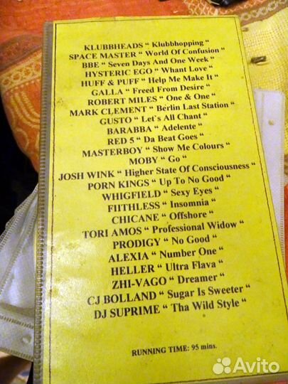 Видеокассеты и DVD с зарубежными фильмами