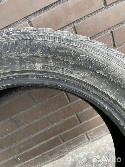 Yokohama Ice Guard Stud IG55 235/55 R19 101T