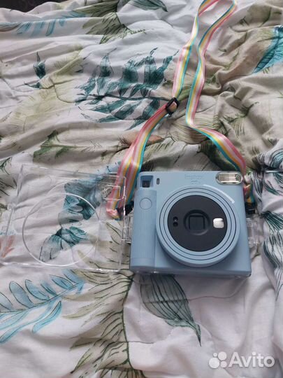 Фотоаппарат instax