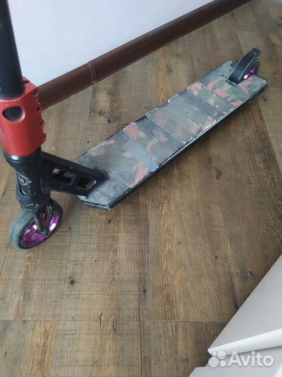 Трюковой самокат hipe XL черно-красный (2019)