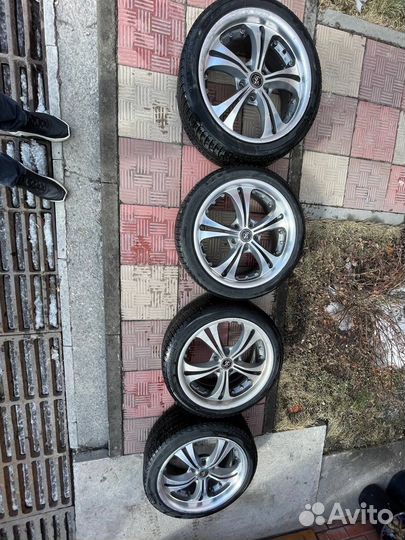 Michelin MXE Green 215/45 R18