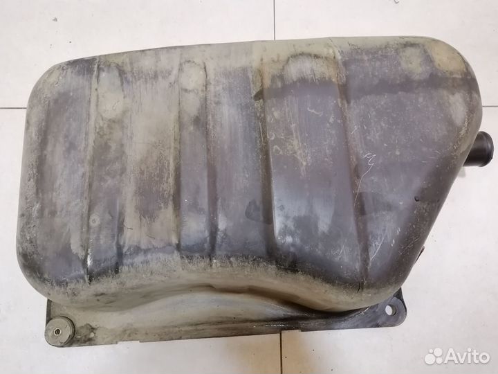 Бак топливный (бензобак) Volvo 340 1984-1991