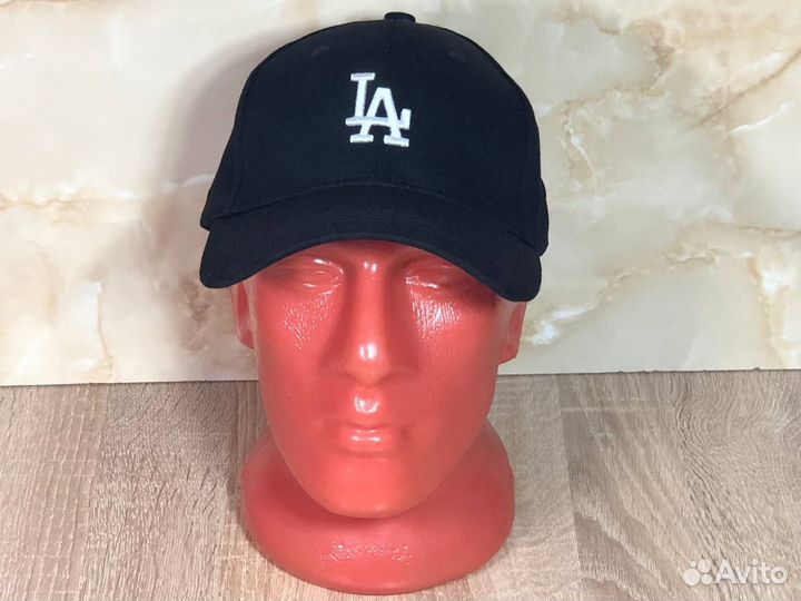 Кепка Бейсболка Los Angeles чёрная. Новая