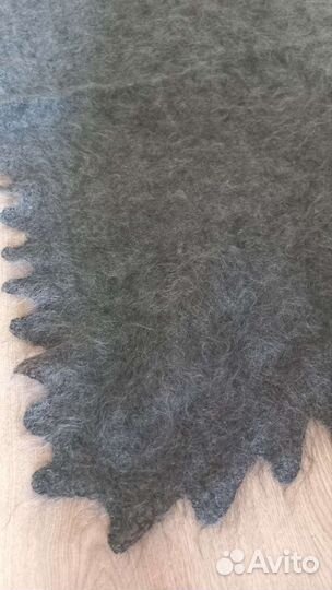 Пуховый платок новый